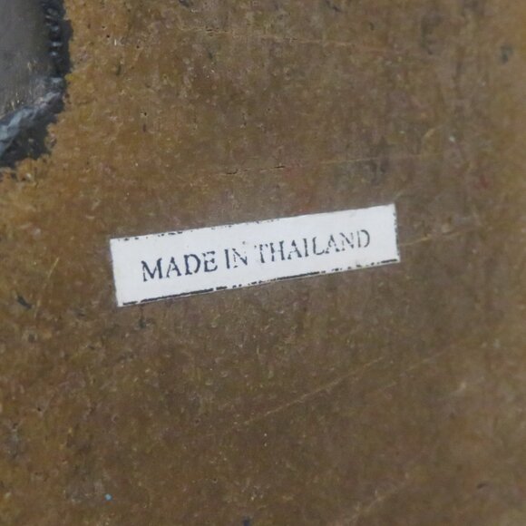 *Vintage* Carved Wood CAT Figurine with Red Ribbon (F48) - Picture 6 of 6